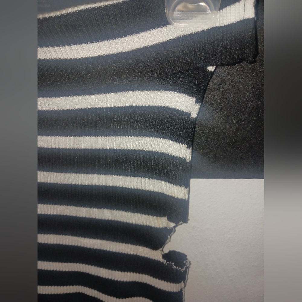 Women Black & White Striped Off Shoulder Top - Picture 5 of 14